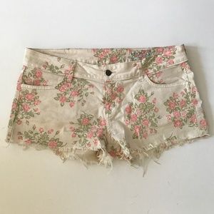 AUTHENTIC Siwy Floral Denim Cut Off Shorts
